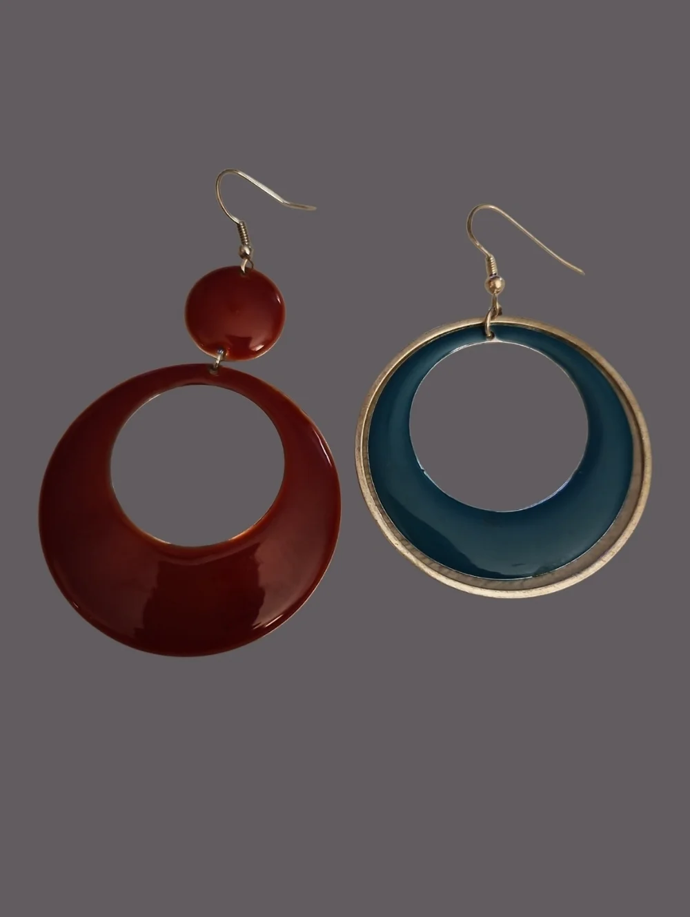 Vintage Mismatched Maroon & Teal Enamel Circles Dangle Hook Earrings
